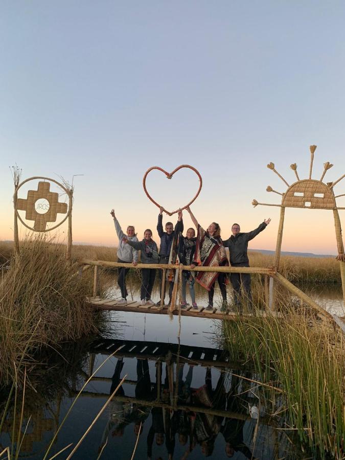 Uros Lodge Lover Titiqaqa Пуно Екстер'єр фото