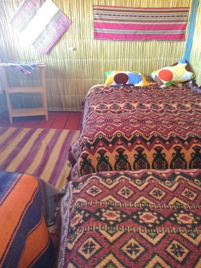 Uros Lodge Lover Titiqaqa Пуно Екстер'єр фото